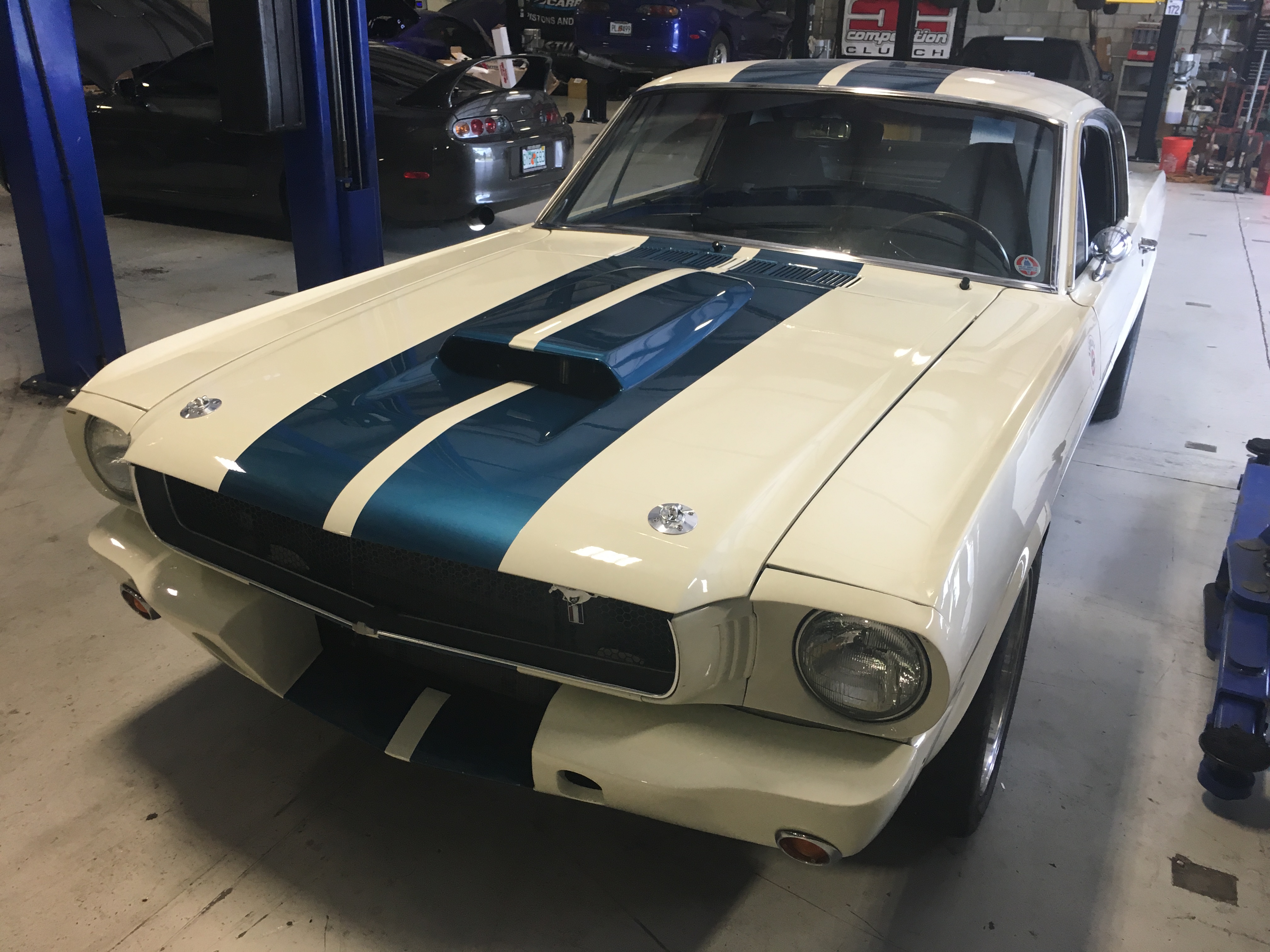 6566 GT350 Big Hood Scoop Maier Racing