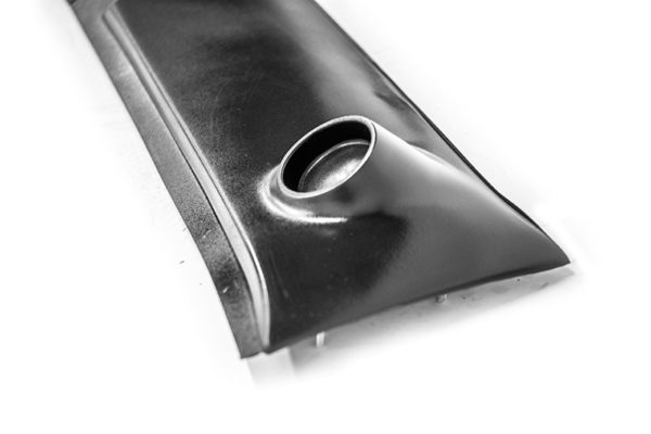67-68 Lower Rear Valance - Image 5